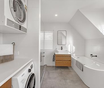 Family Home for Rent – Orakei Basin / Remuera - Photo 2