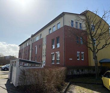 Rostock-Lichtenhagen -1- Zimmerwohnung im Wohnpark "Ostseewelle" - Photo 5