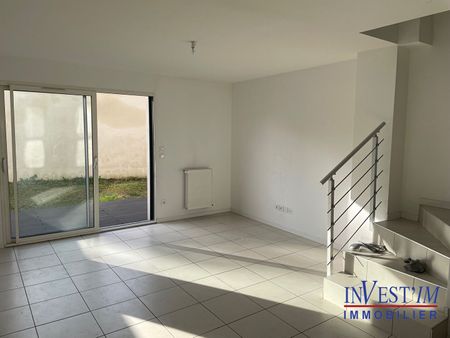 LOCATION MAISON ST GENIS LAVAL, - Photo 2