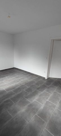 2Zimmerwohnung mit großen Balkon zentral - Foto 2