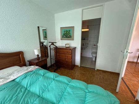 Spacious 2.5-room apartment for rent in the season (April to November) - Photo 2