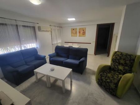 Calle Historiador Juan Manzano, Dos Hermanas, Andalusia 41089 - Photo 4