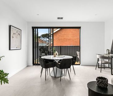 Boutique Home! - Photo 3