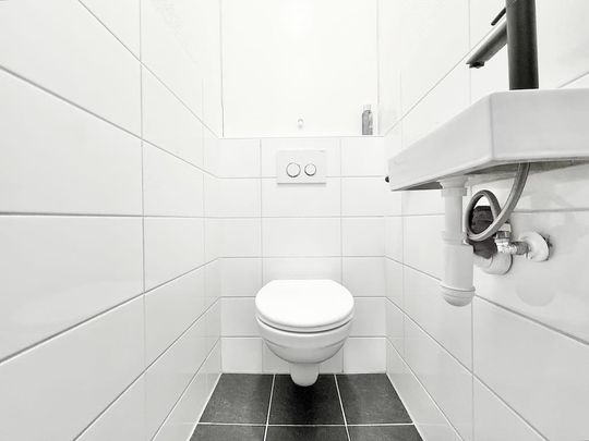 Appartement te huur: Kleiburg 306 1104 EA Amsterdam - Photo 1