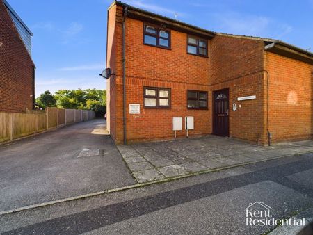 1 bed flat to rent in Crowton Court, Snodland, ME6 - Photo 5