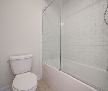 For Lease - 12 Chapple Lane, Richmond Hill, Ontario - Photo 4