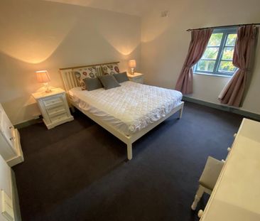 Blakeshall - Photo 4