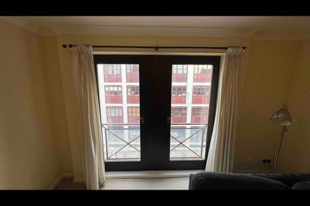 2 Bed Flat, Wapping Wall, E1W - Photo 5