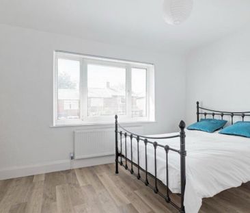 2 Bed Terraced House, Sackville Road, S10 - Photo 4