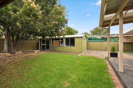 Family Home with Room to Move&excl; - Photo 5