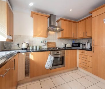 Amelia Court, Shore Road - Photo 6