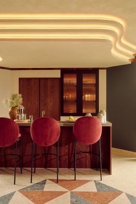 Apartment to Rent: Park View, Victoria Riverside, M4 - Photo 1