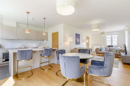 3 bedroom terraced house to rent - Photo 3