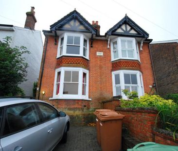 3 bedroom semi-detached house to rent - Photo 1