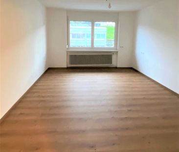 Großzügige, renovierte 2,5-Zimmer-Wohnung im Herzen von Lochau – Id... - Foto 4