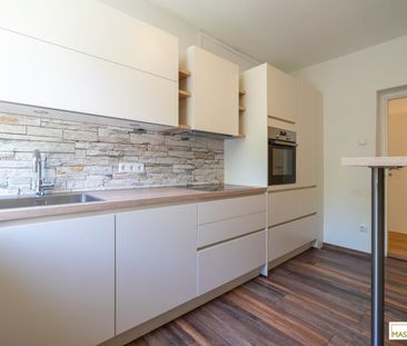 Zur Gänze sanierte 2 - Zimmer Wohnung inkl. hochwertiger Einbauküch... - Foto 1