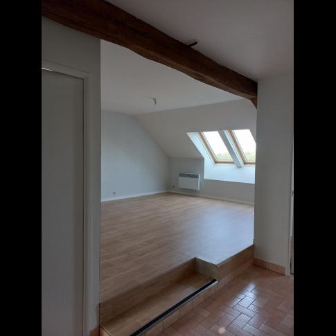 Location Appartement 2 pièces 47 m² Sainte-Sévère - Photo 1