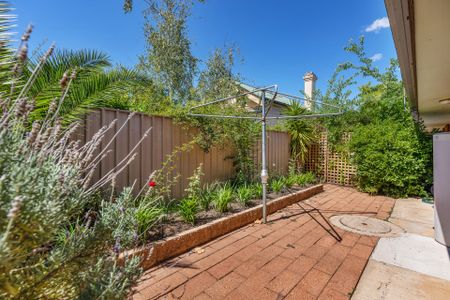 Updated Central Wagga Gem! - Photo 4