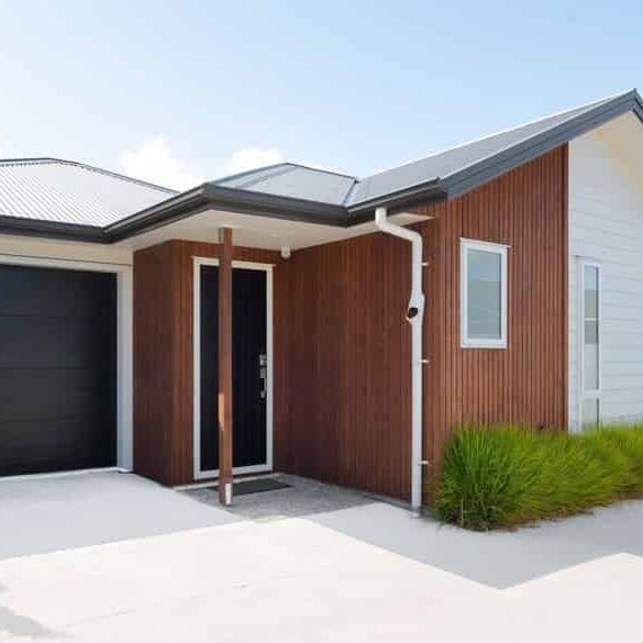 Two Bedroom in Chartwell - Photo 1