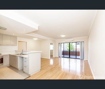 4/2 Stockton Bend, Cockburn Central, WA 6164 - Photo 1