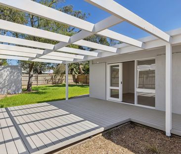 Brand New Living in the Heart of Flinders - Photo 6