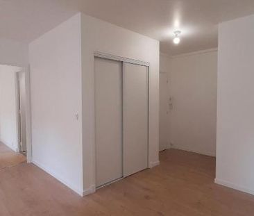 Location Appartement 2 pièces 41m² NICE 06100 - Photo 5
