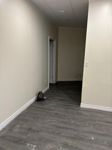 For Lease - 109 Lake Street, St. Catharines, Ontario - Photo 3