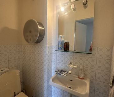 Gemütliche Wohnung in ruhigem Quartier nähe Spital - Photo 2