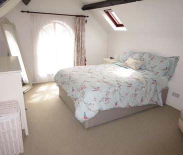 1 bedroom detached house to rent - Photo 3