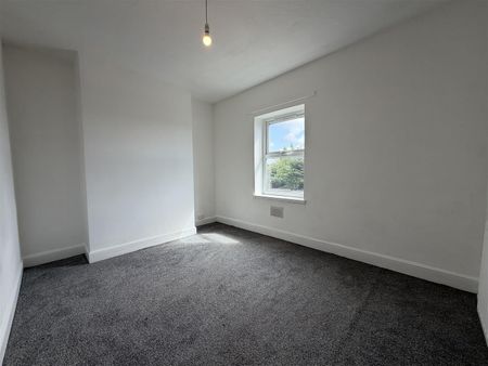 Salacre Lane, Upton - Photo 4