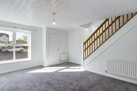 3 bedroom semi-detached house to rent - Photo 5