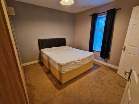 1 Hillview, Hilltop, Youghal, Cork - Photo 4