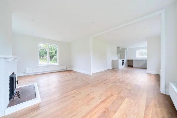 4 bedroom detached house to rent - Photo 1