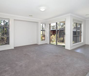 THREE BEDROOM TOWNHOUSE IN RACV RESORT CRESWICK - Photo 3