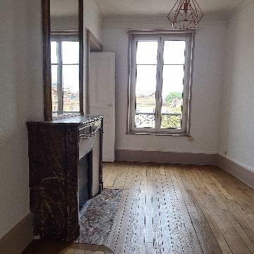 Location Appartement 4 pièces 97m² NANCY 54000 - Photo 1