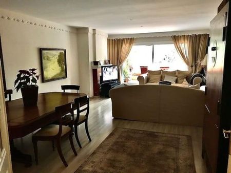 3 room luxury Flat for rent in Estepona, Andalusia - Photo 4