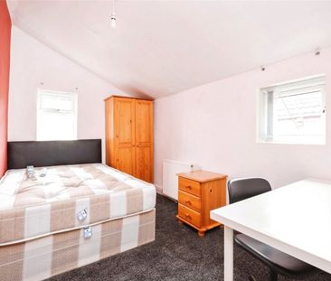 United Kingdom, Harford Street, TS1 4LR, Middlesbrough - Photo 4