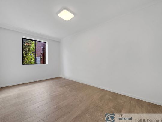 2 / 1 Keys Street, Dandenong - Photo 1
