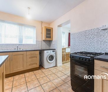 3 bedroom semi-detached house to rent - Photo 1