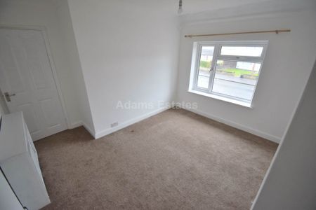 Price £1,800 pcm - Available Now - Unfurnished - Photo 3