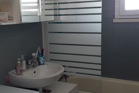 APPARTEMENT T3, avec balcon et garage , Annonay / limite Dav - Photo 5