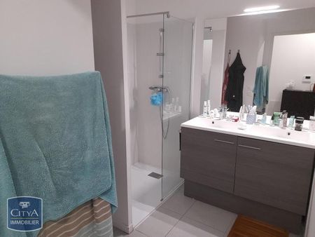 Location Appartement 3 pièces 58m² MARSEILLE 6ème - Photo 5