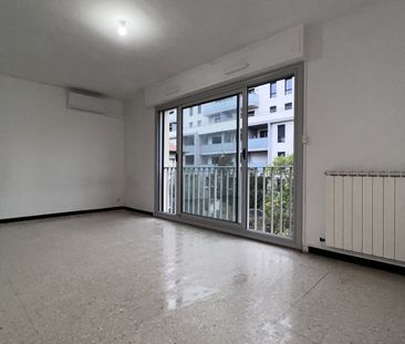 Location Appartement 1 pièce 29m² MONTPELLIER 34090 - Photo 2