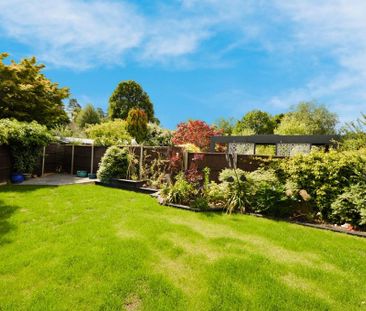 4 bedroom detached house to rent - Photo 6