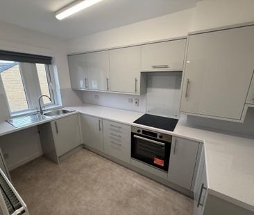 2 bedroom detached house to rent - Photo 4