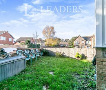 1 bedroom house to rent Kinlett Close, Highwoods, Colchester, CO4 - Photo 5