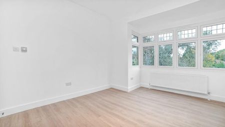 2 bedroom maisonette to rent - Photo 4