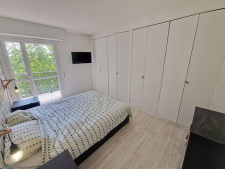 Location Appartement 3 pièces 65m² VELIZY VILLACOUBLAY 78140 - Photo 4