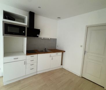 Location Appartement 2 pièces 30m² MONTMORILLON 86500 - Photo 6