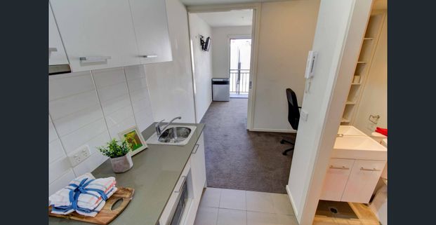 Stylish Student Accommodation in Prahran - Photo 1